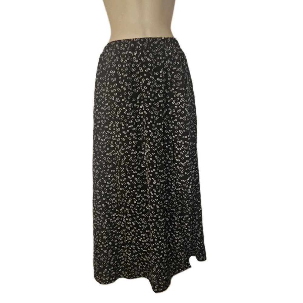 NWT Avanova High Waist Long Slitted Skirt Women Size M Black‎ White Floral print